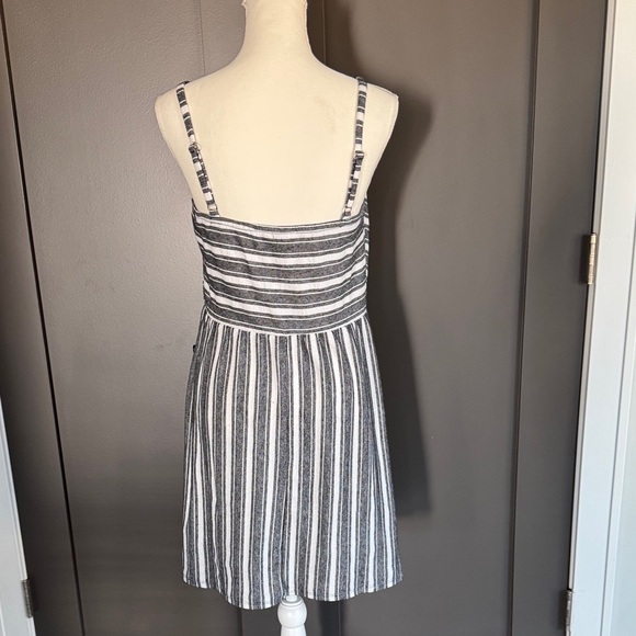 Universal Thread Striped Black and White Dress Sz L - Picture 3 of 6